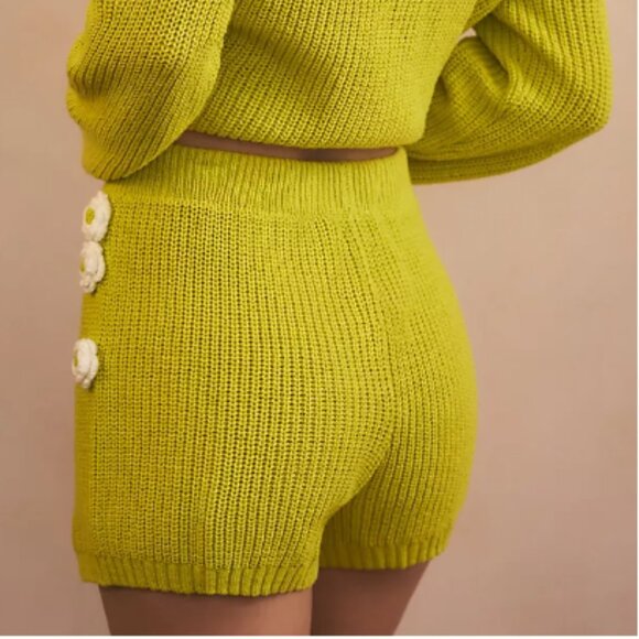 Brand New Flat White for Anthropologie Crochet Flower Shorts - Picture 4 of 6